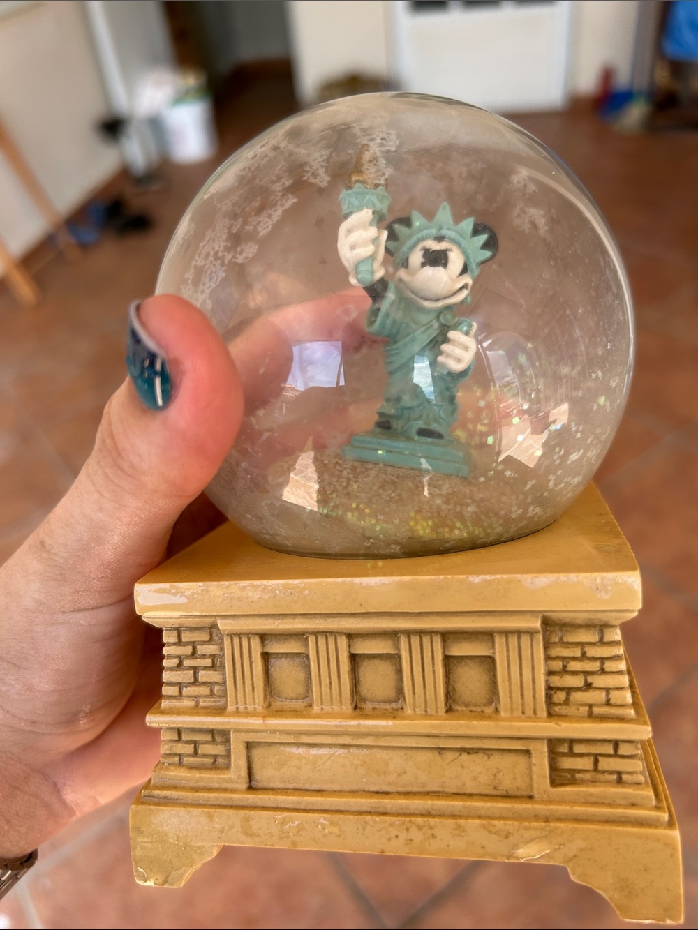 Disney Statue of Liberty Mickey Snow Globe - Green and Tan Base